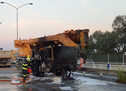 Požár na dálnici způsobil vysokou škodu