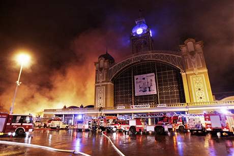 _prumyslovy_palac.jpg _prumyslovy_palac.jpg