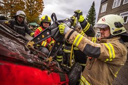 Rescue Days je hlavně o vyprošťování u dopravních nehod ve světě