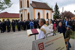 Pelejovičtí hasiči slavnostně otevřeli svou novou požární zbrojnici