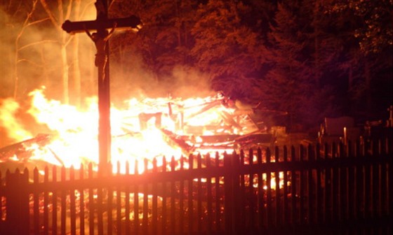 pozarkostelTrinec_Guty.JPG pozarkostelTrinec_Guty.JPG